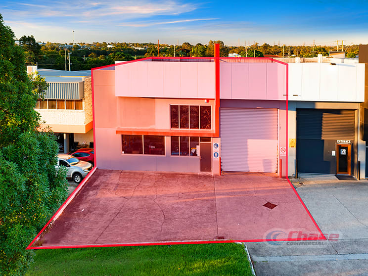 Click to view all images 4/11 Container Street Tingalpa QLD 4173 - Image 1