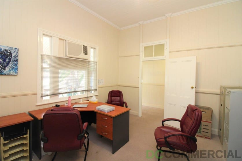 Click to view all images 29b Hill Street Toowoomba QLD 4350 - Image 2