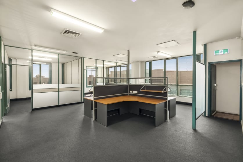 22/477 Warrigal Road Moorabbin VIC 3189 - Image 3