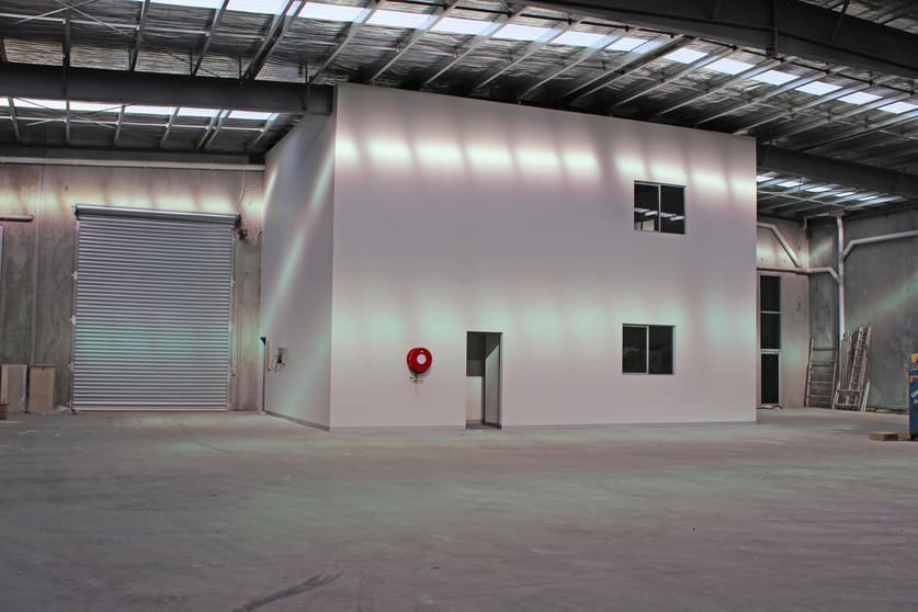 Click to view all images 52 Boundary Road Sunshine West VIC 3020 - Image 2