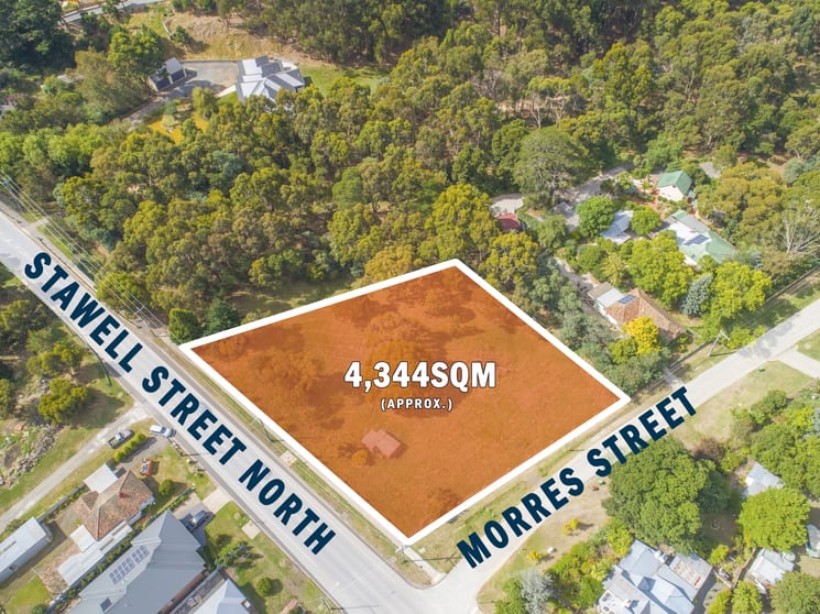 Click to view all images Part of 214 Stawell Street North Brown Hill VIC 3350 - Image 2