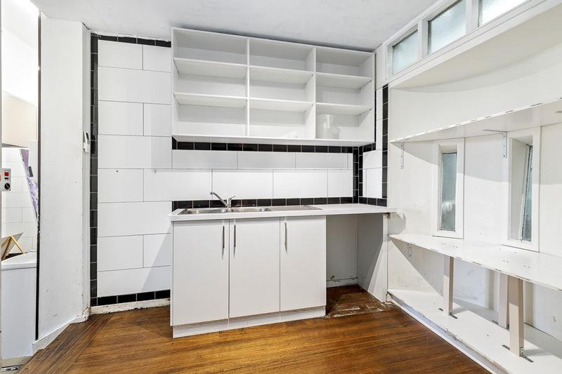 Click to view all images Shop/817 Glenferrie Road Hawthorn VIC 3122 - Image 3