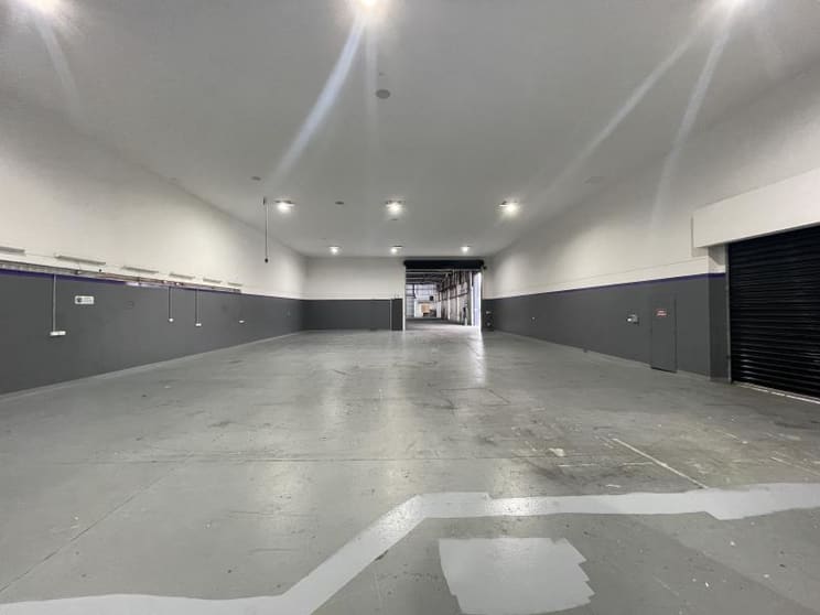 Click to view all images 391 Plummer Street Port Melbourne VIC 3207 - Image 1