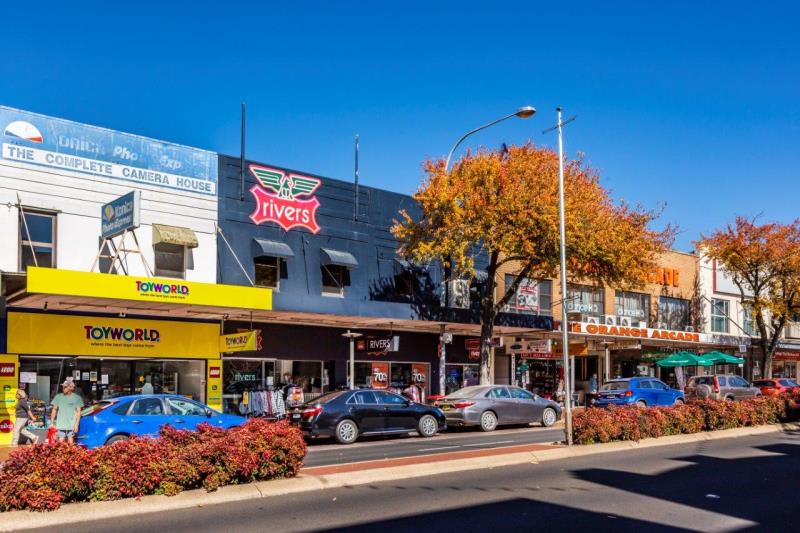 Click to view all images Suite 8a/150-154 Summer Street Orange NSW 2800 - Image 2