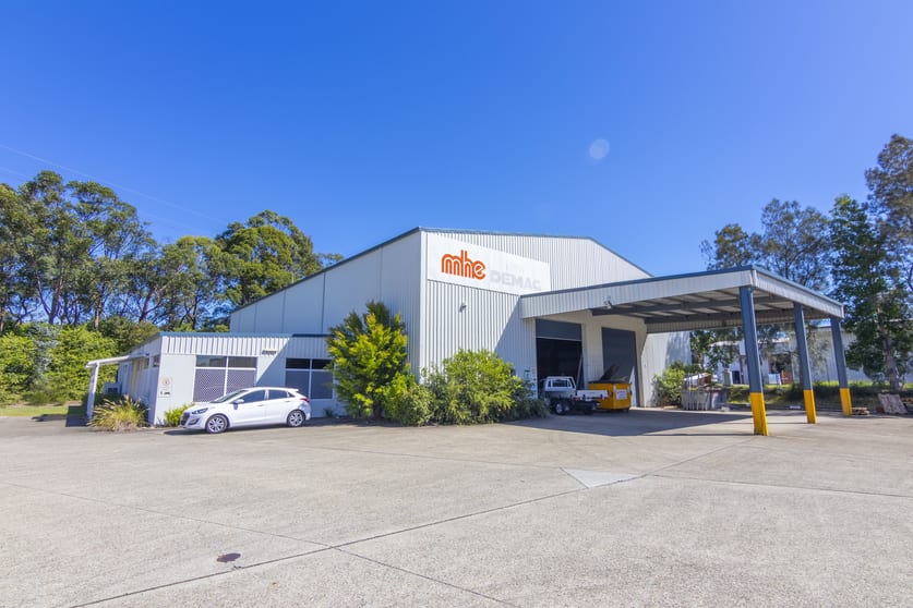 Click to view all images 2/88 Munibung Road Cardiff NSW 2285 - Image 1