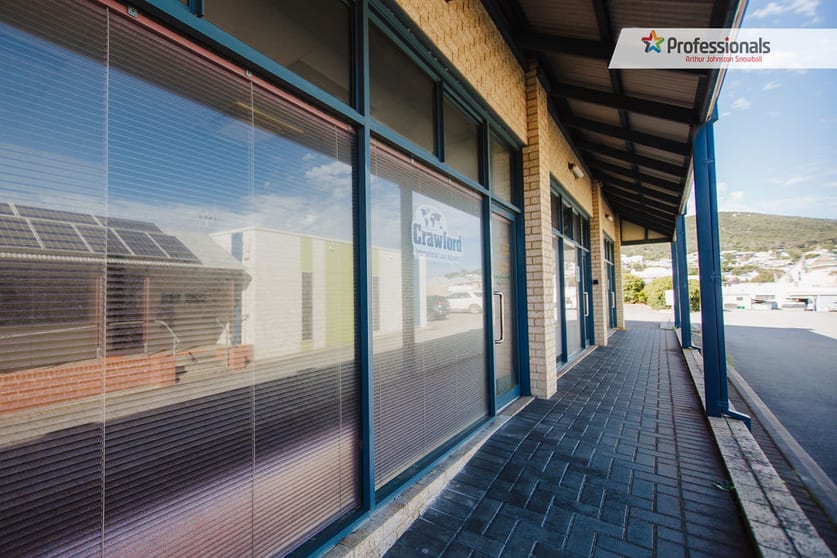 Click to view all images Unit 3,/82 Collie Street Albany WA 6330 - Image 3