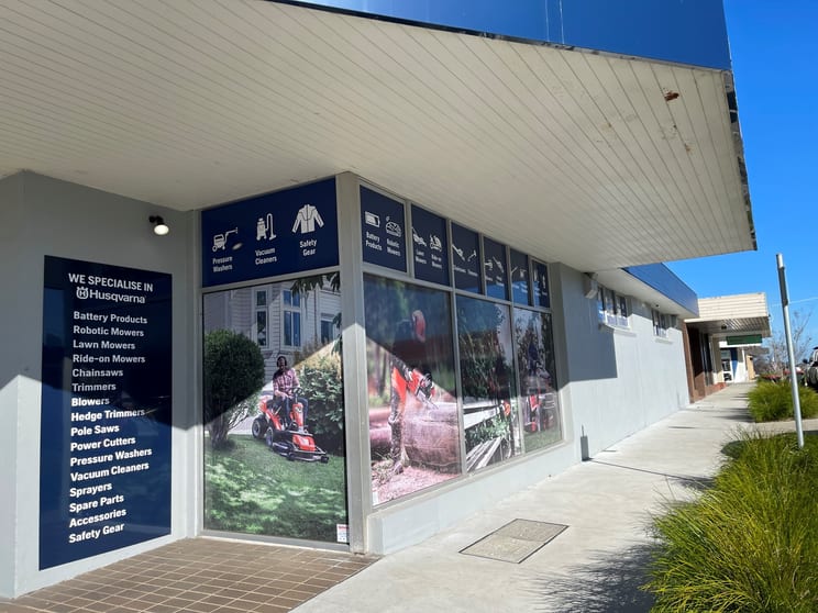 Click to view all images 52 Bair Street Leongatha VIC 3953 - Image 3