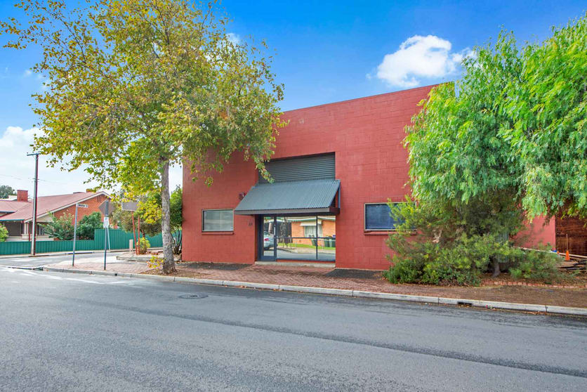 Click to view all images 22 Dew Street Thebarton SA 5031 - Image 2