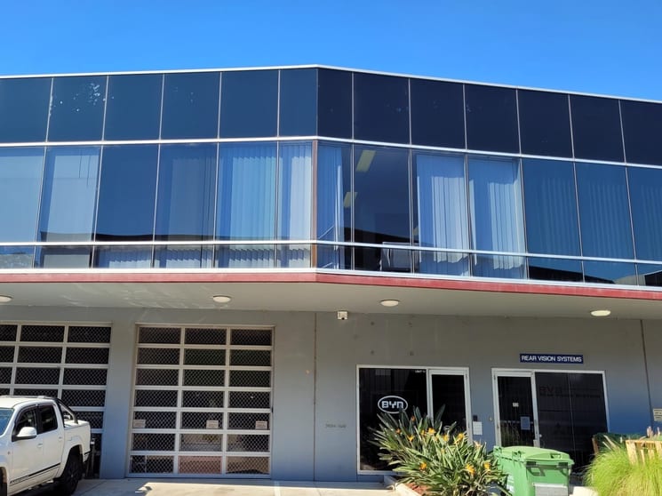 Click to view all images 11/9-11 Chaplin Drive Lane Cove NSW 2066 - Image 2
