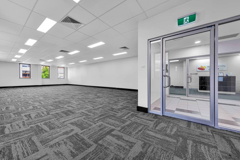 Click to view all images Suite 1/17-19 Florence Street Hornsby NSW 2077 - Image 3