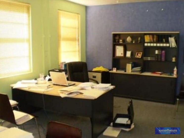 Click to view all images 43 Denham Street Rockhampton City QLD 4700 - Image 3