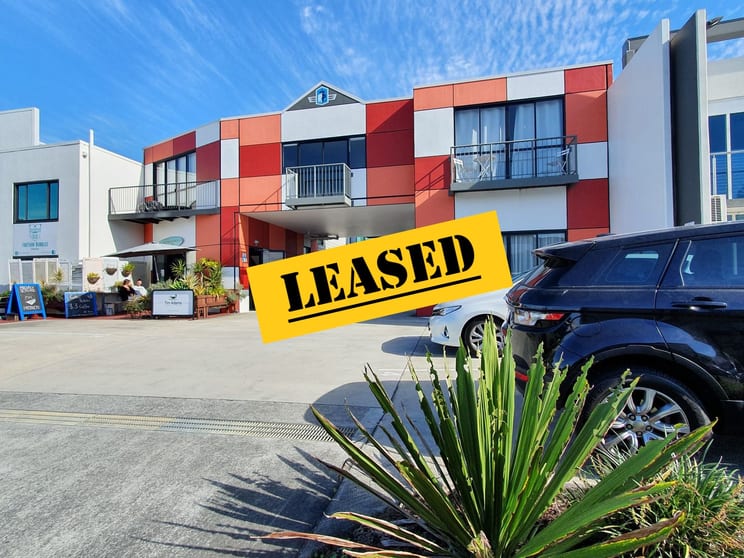 Click to view all images 4/25 Township Drive Burleigh Heads QLD 4220 - Image 1