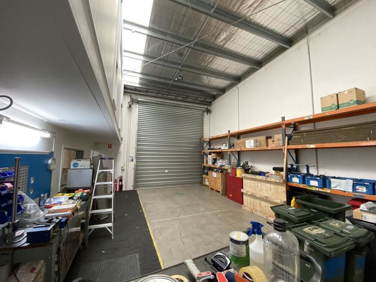 Click to view all images Unit 7/Unit 7 - 8 Rocklea Drive Port Melbourne VIC 3207 - Image 2