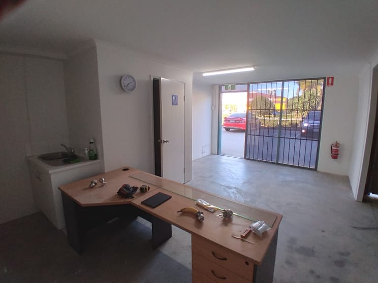 Click to view all images 4/95 Lear Jet Drive Caboolture QLD 4510 - Image 3