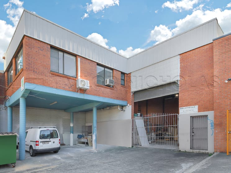 Click to view all images 1 Smidmore Street Marrickville NSW 2204 - Image 1