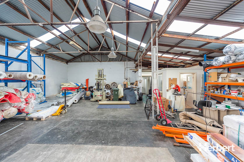 Click to view all images 155A COMMERCIAL STREET EAST Mount Gambier SA 5290 - Image 3