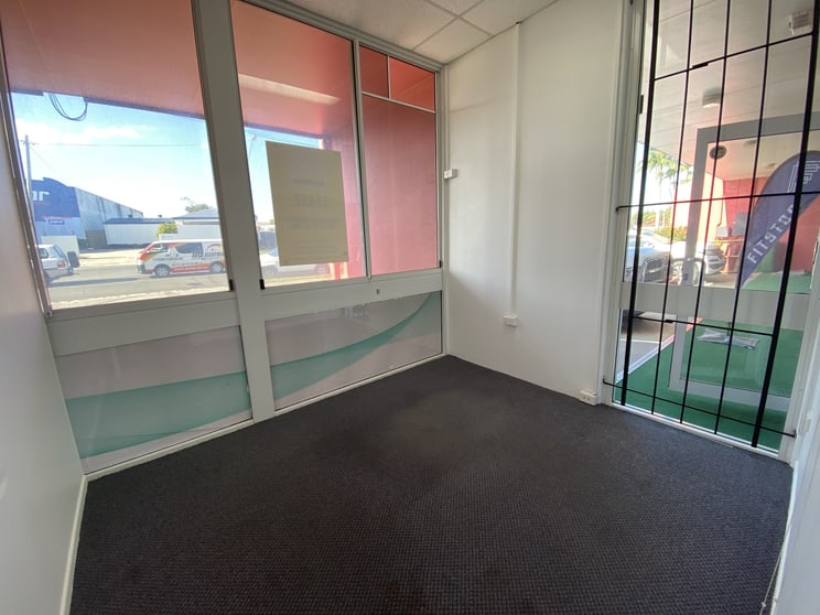 Click to view all images 52-54 Sugar Road Maroochydore QLD 4558 - Image 3