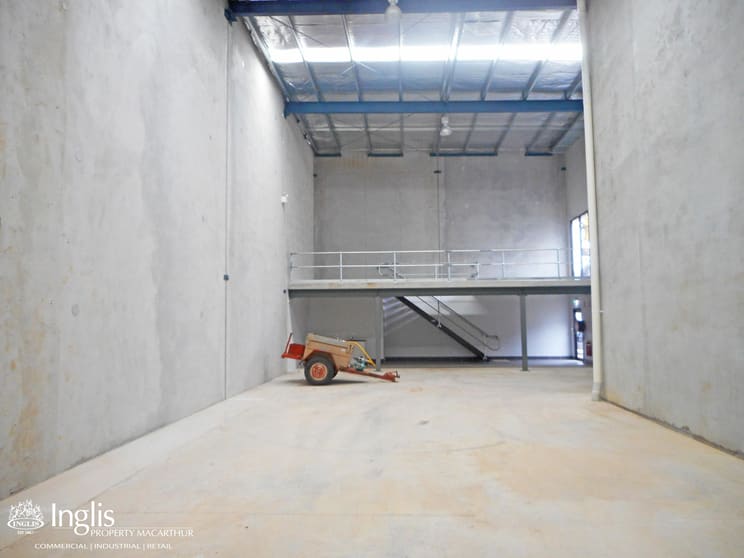Click to view all images 9/23-25 Bluett Drive Smeaton Grange NSW 2567 - Image 2