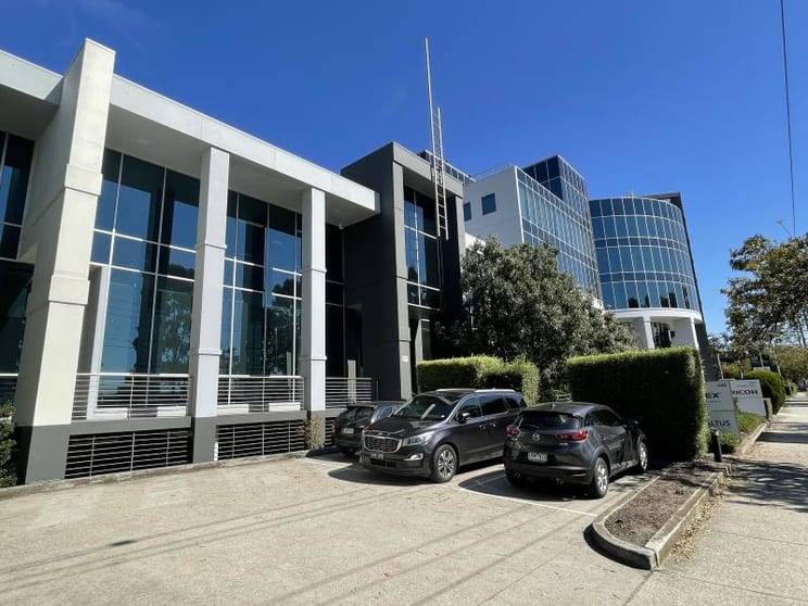 Click to view all images Level 1/660 Lorimer Street Port Melbourne VIC 3207 - Image 1