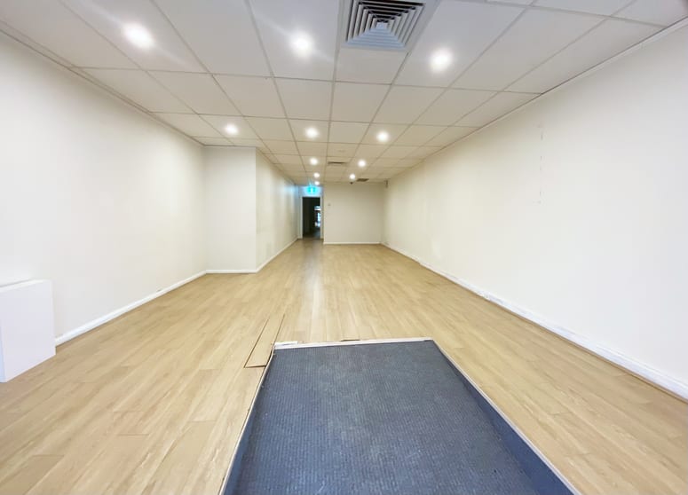 Click to view all images 486 High Street Penrith NSW 2750 - Image 2