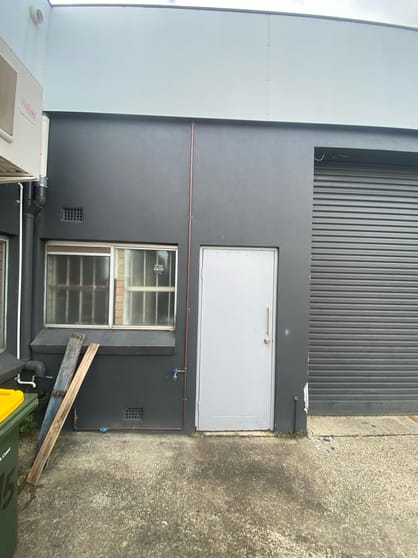 Click to view all images 3/5 Commerce Avenue Warana QLD 4575 - Image 2