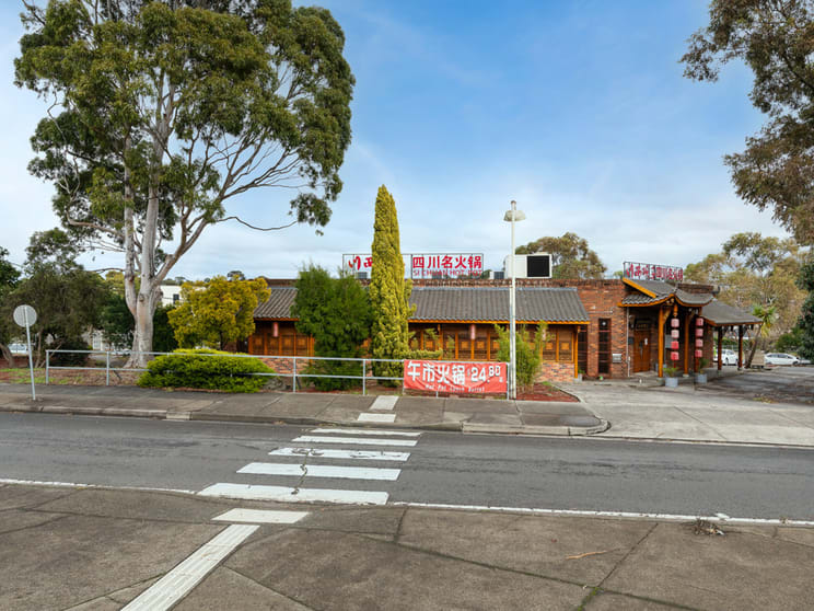 Click to view all images 562-570 High Street Road Mount Waverley VIC 3149 - Image 1