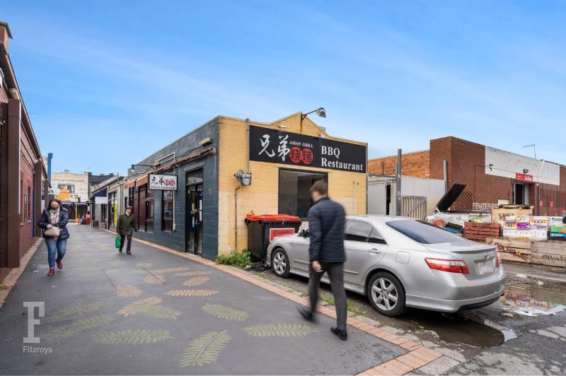 Click to view all images Shop 4/89 Koornang Road Carnegie VIC 3163 - Image 3