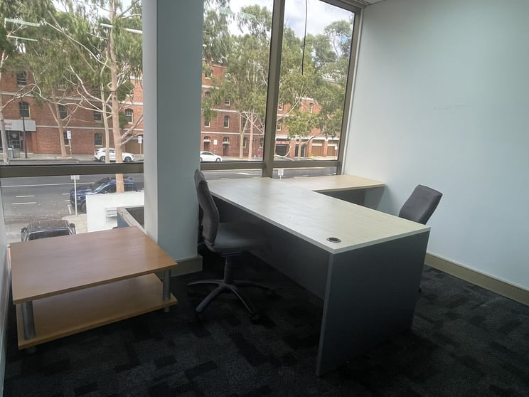 Click to view all images 65 Brougham Street Geelong VIC 3220 - Image 3