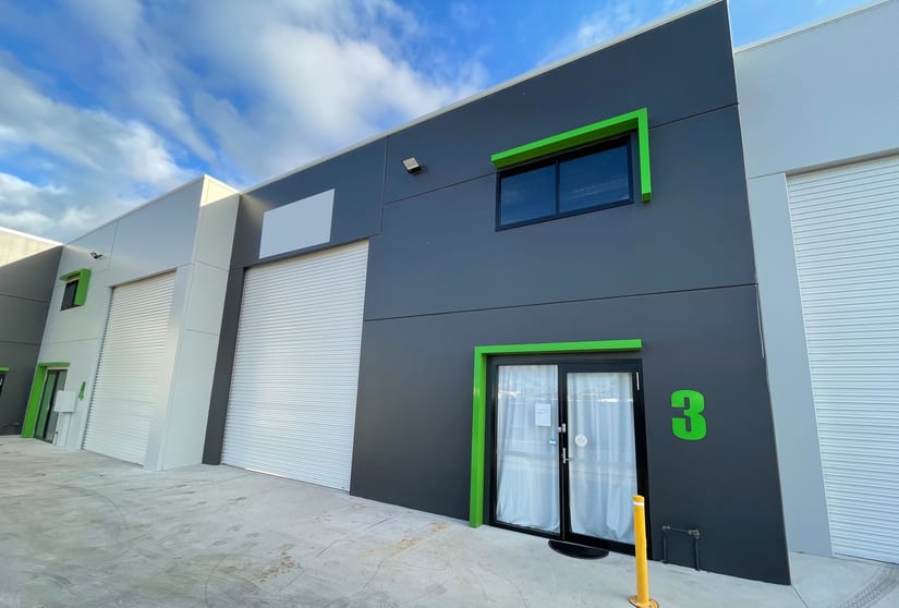 Click to view all images 3/10 Seasands Drive Redhead NSW 2290 - Image 1