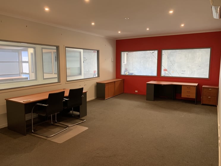 Click to view all images Suites 1&2/4 Selkirk Drive Noosaville QLD 4566 - Image 3
