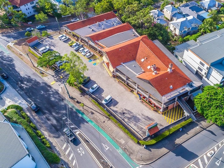 Click to view all images Level 1/144 Indooroopilly Road Taringa QLD 4068 - Image 1