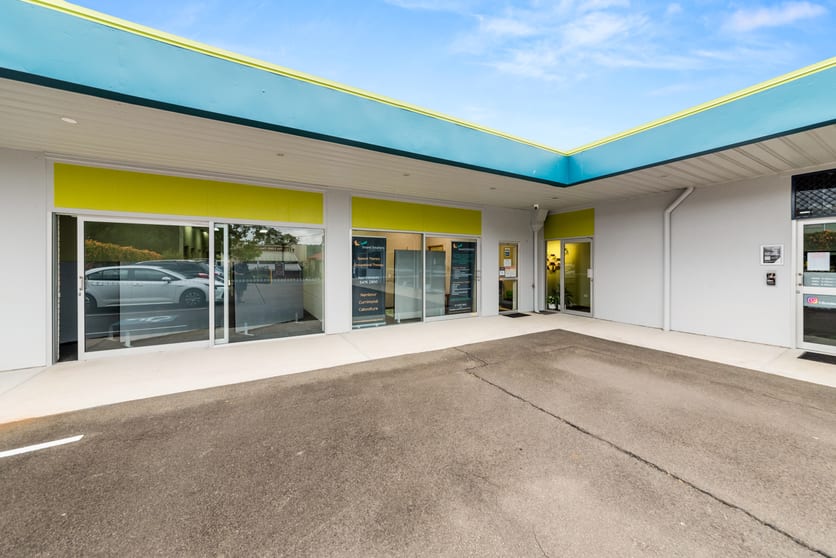 Click to view all images 15 Mitchell Street Nambour QLD 4560 - Image 2