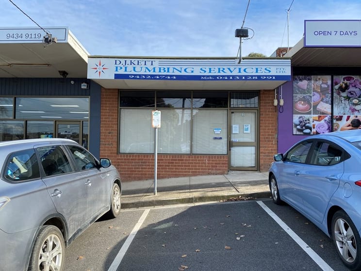 Click to view all images 6 Hopkins Street Greensborough VIC 3088 - Image 1