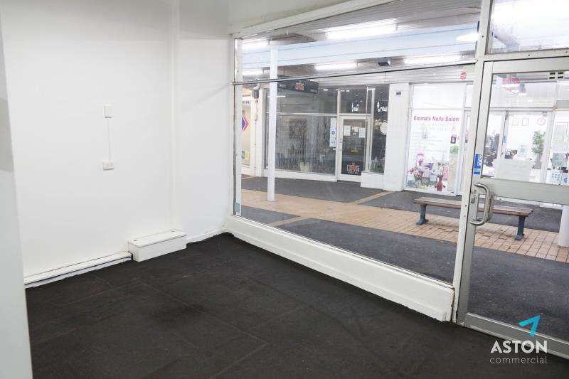 Click to view all images 24 Brentford Square Forest Hill VIC 3131 - Image 3