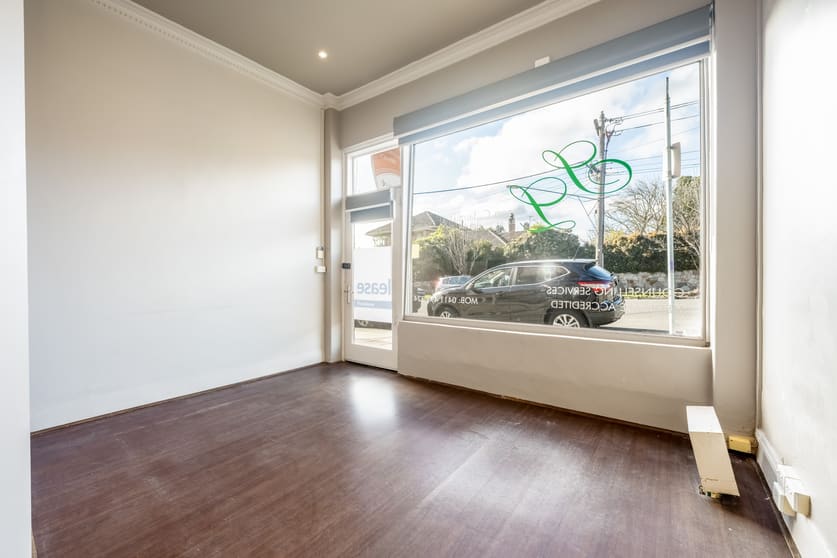 Click to view all images 6/54-58 Kilby Road Kew East VIC 3102 - Image 2