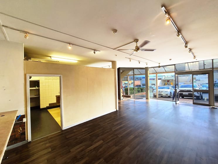 Click to view all images 3/216 Charles Street Launceston TAS 7250 - Image 3