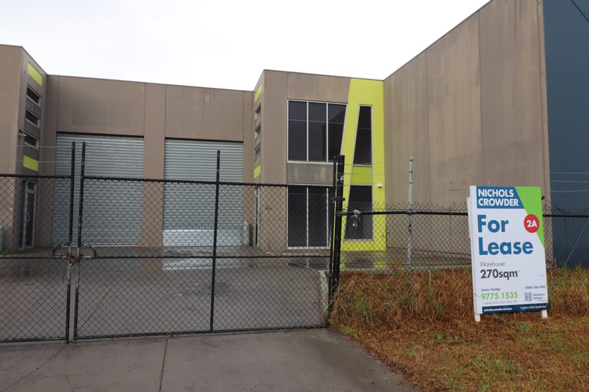Click to view all images 2A Kendra Court Seaford VIC 3198 - Image 3