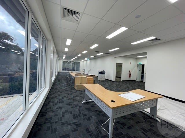 Click to view all images 32-36 Sommerville Circuit Emu Plains NSW 2750 - Image 2