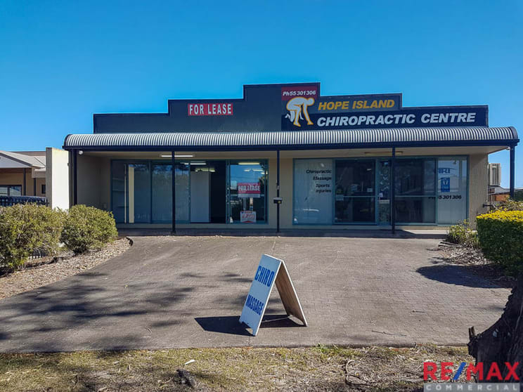 Click to view all images 65 Crescent Ave Hope Island QLD 4212 - Image 3
