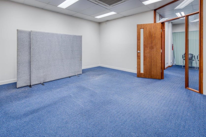 Click to view all images 2B/26 Redland Bay Road Capalaba QLD 4157 - Image 3