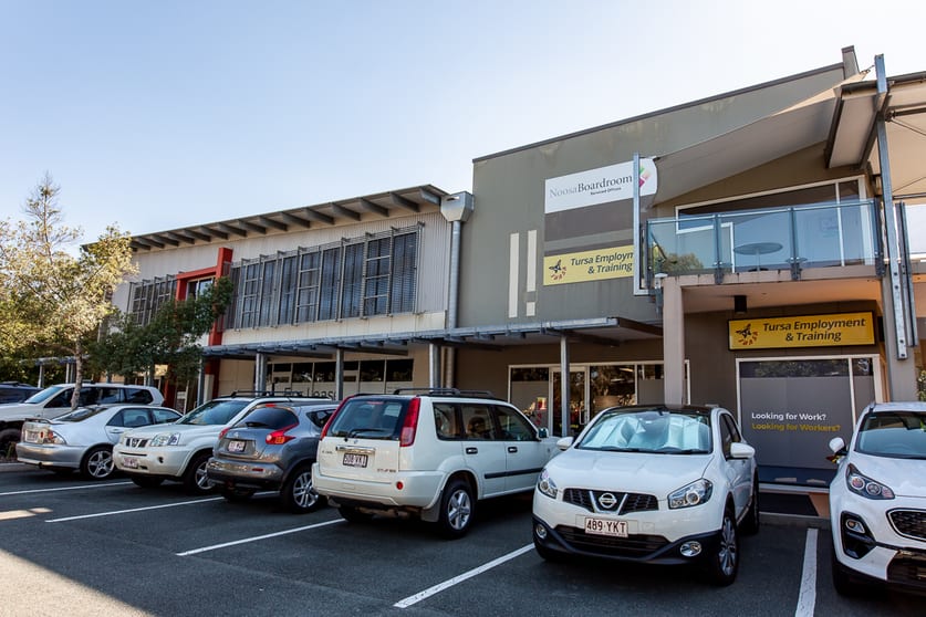 Click to view all images 28 Eenie Creek Road Noosaville QLD 4566 - Image 2