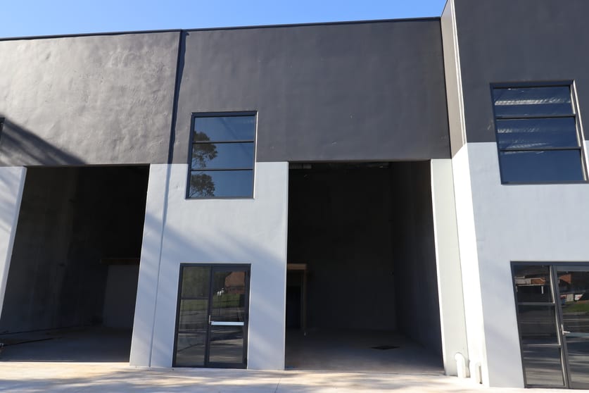 Click to view all images 219 Princes Highway Unanderra NSW 2526 - Image 2