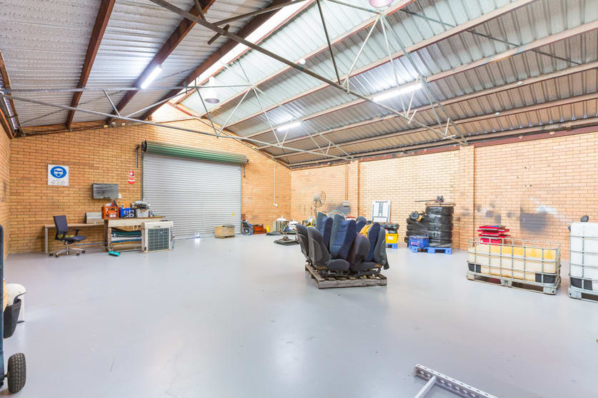 Click to view all images 67 Dowd Street Welshpool WA 6106 - Image 3