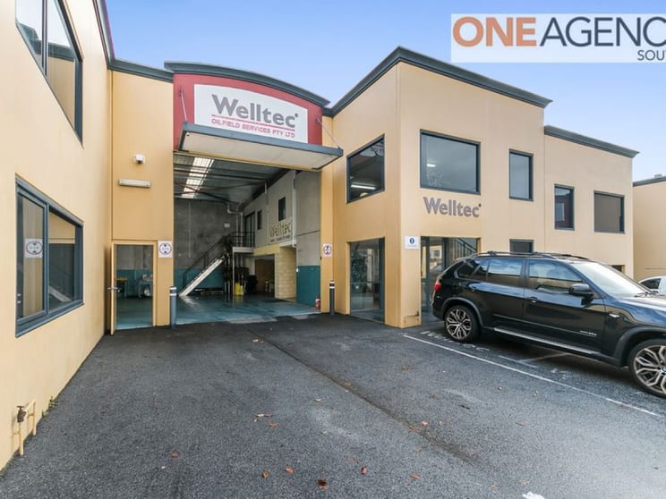 Click to view all images 4/80 Forsyth Street O'connor WA 6163 - Image 2