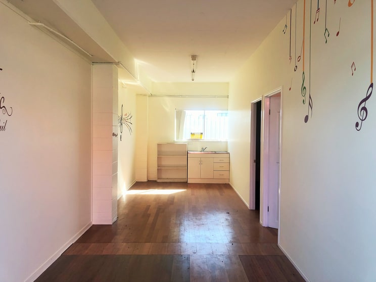 Click to view all images B2/958 Kingston Road Waterford West QLD 4133 - Image 3
