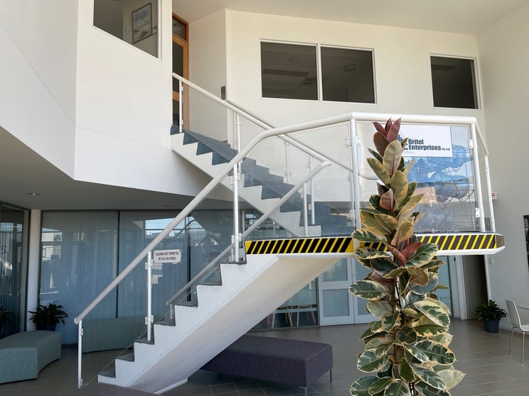 Click to view all images 1/32 Prindiville Drive Wangara WA 6065 - Image 2