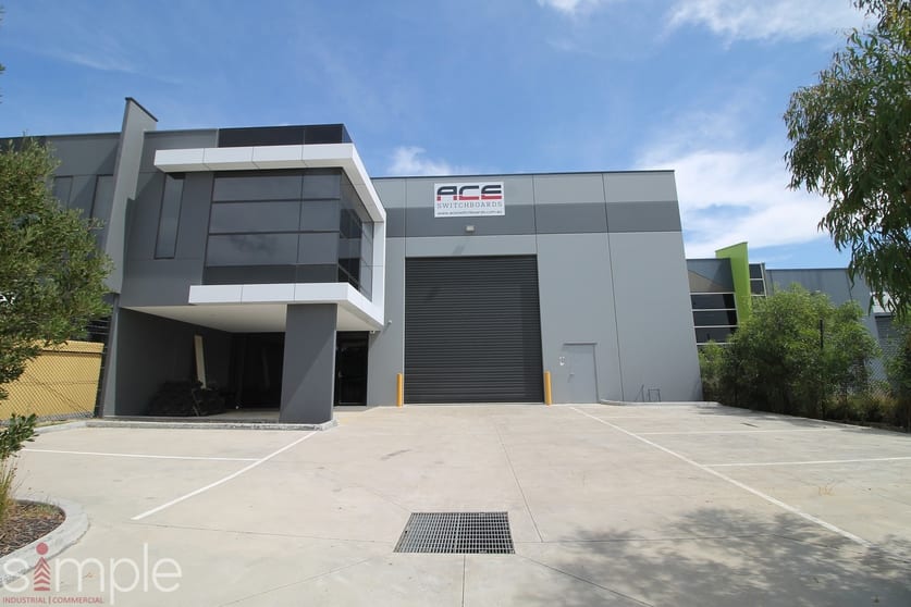Click to view all images 2/6 Interchange Way Carrum Downs VIC 3201 - Image 1