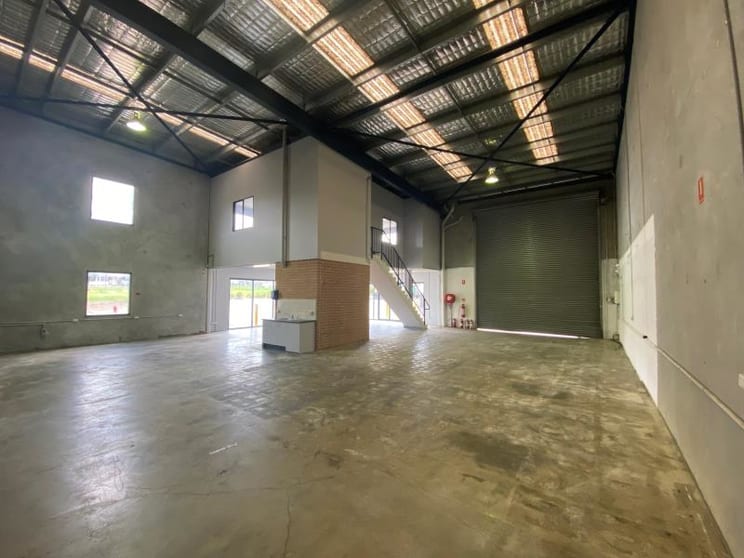 Click to view all images Unit 7/5 Merryvale Road Minto NSW 2566 - Image 3