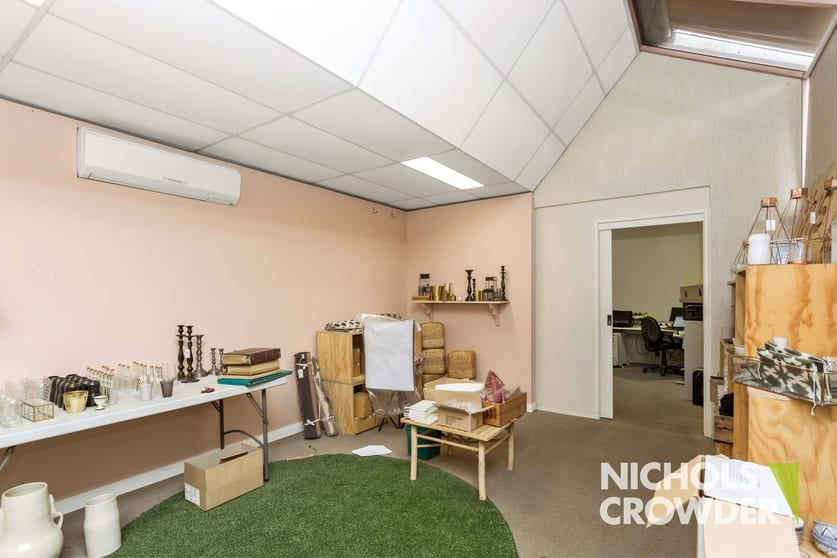 Click to view all images 7A Steele Court Mentone VIC 3194 - Image 2