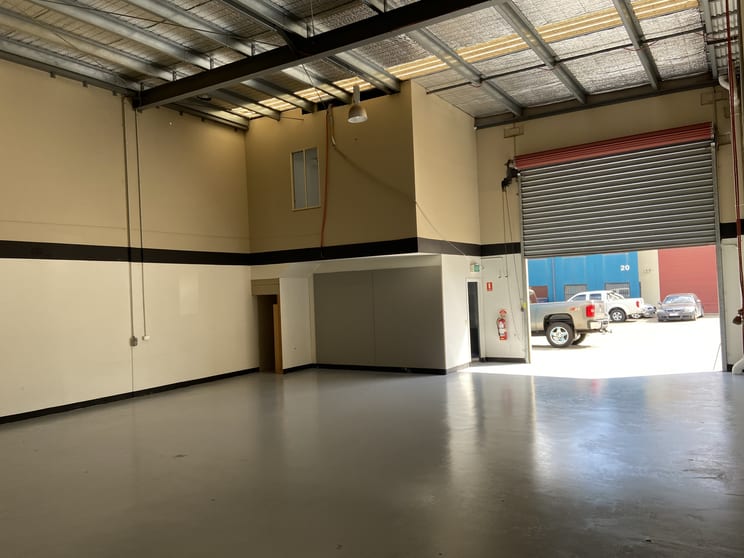 Click to view all images 19/266 Osbourne Ave Clayton South VIC 3169 - Image 2